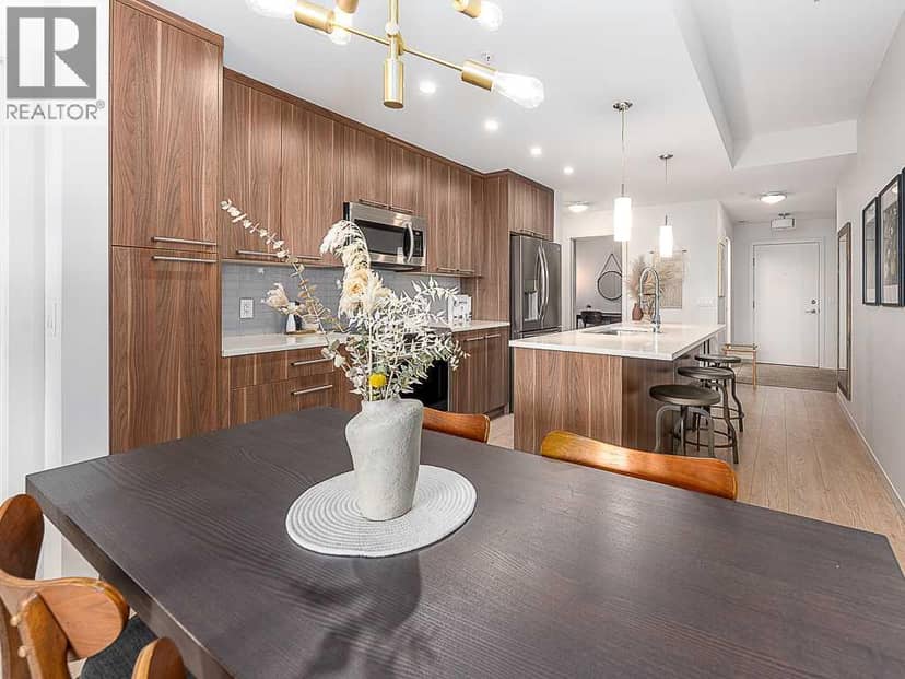 302, 317 22 Avenue SW — photo 9 of 30