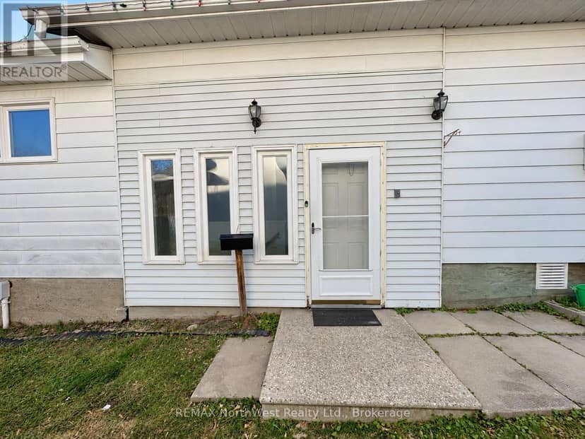 226 Fourth Street N, Kenora, photo 3