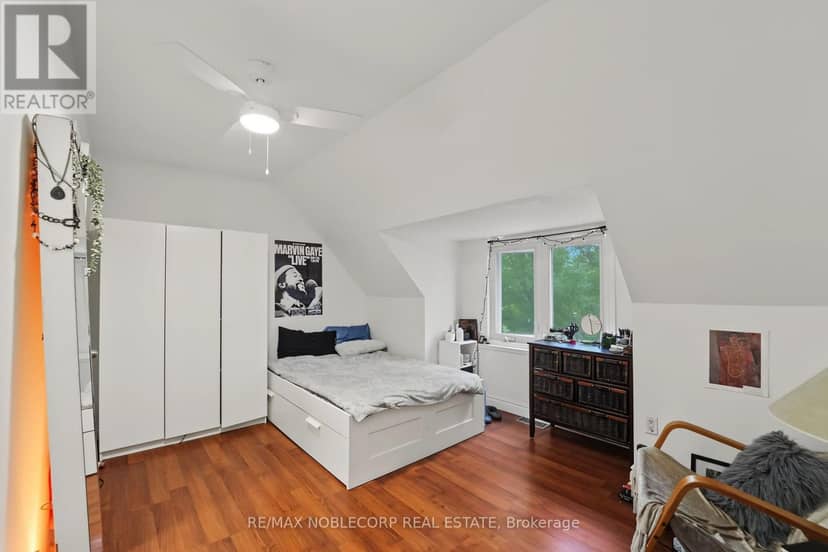 1035 Dovercourt Road — photo 24 of 40