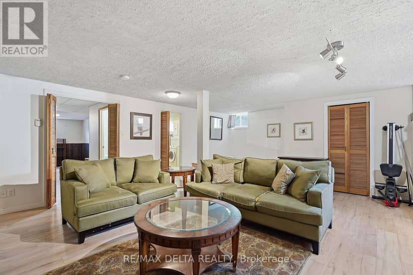 105 Fournier Street — photo 25 of 40