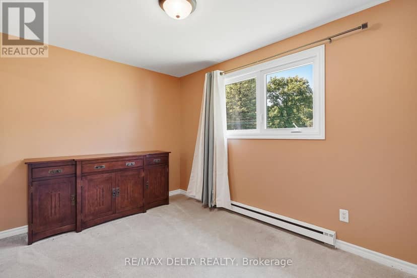 105 Fournier Street — photo 23 of 40