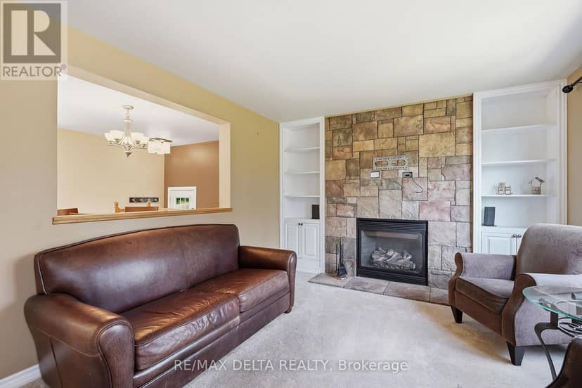 105 Fournier Street, Champlain, photo 7