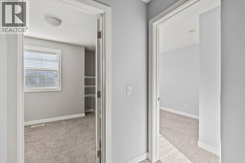 4 Evanscrest Gardens NW — photo 37 of 40