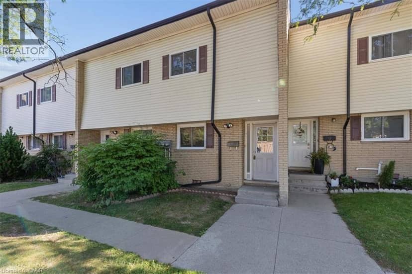 211 VERONICA Drive Unit# 8 — photo 2 of 34