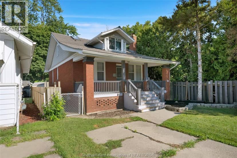 79 Forest Street — photo 3 of 40