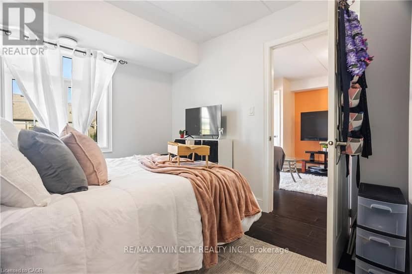 204 - 64 Frederick Drive, Guelph, photo 5