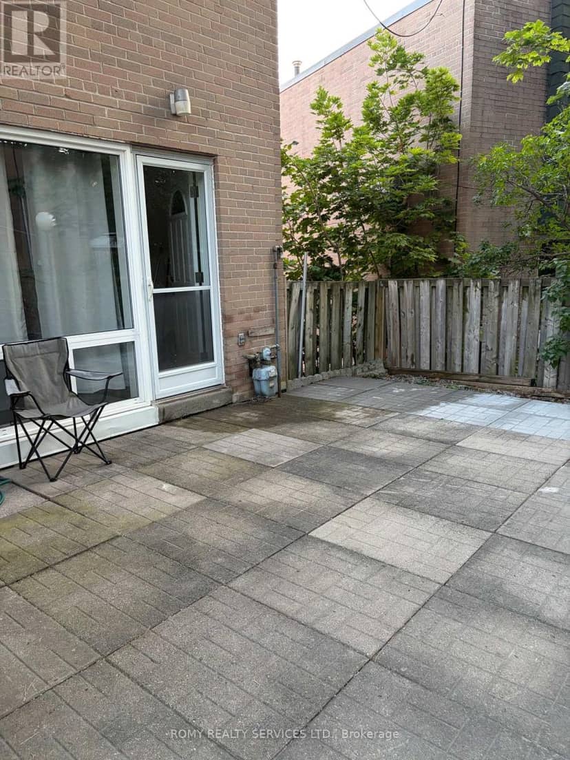 1 - 10 Grandravine Drive — photo 20 of 20