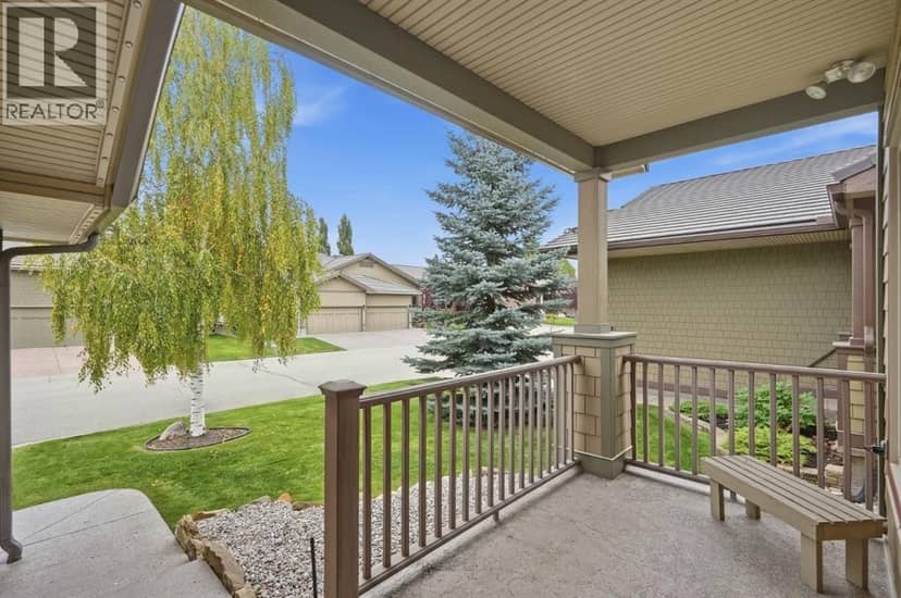 272 Bridle Estates Road SW, Calgary, photo 3
