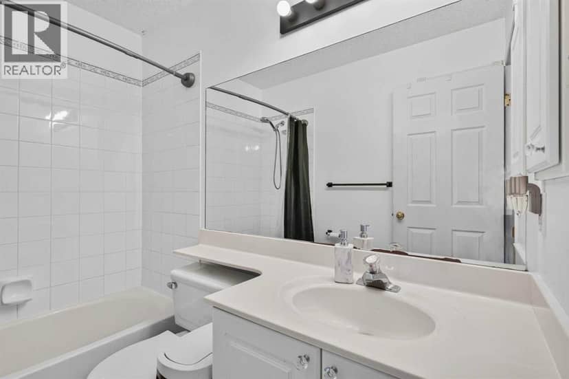 16 Citadel Estates Terrace NW — photo 19 of 40