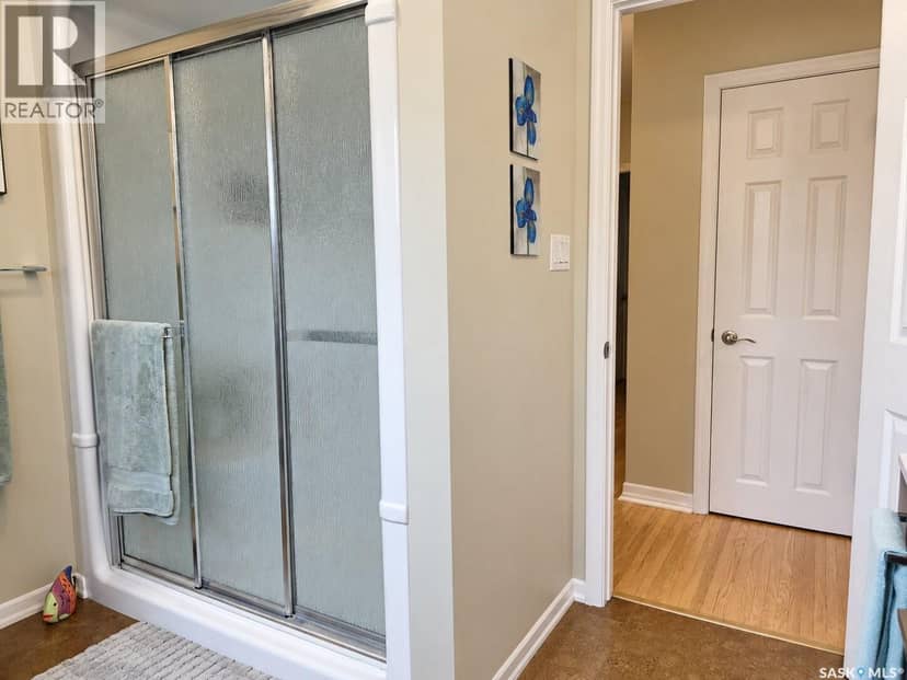 137 Simpson STREET — photo 31 of 40