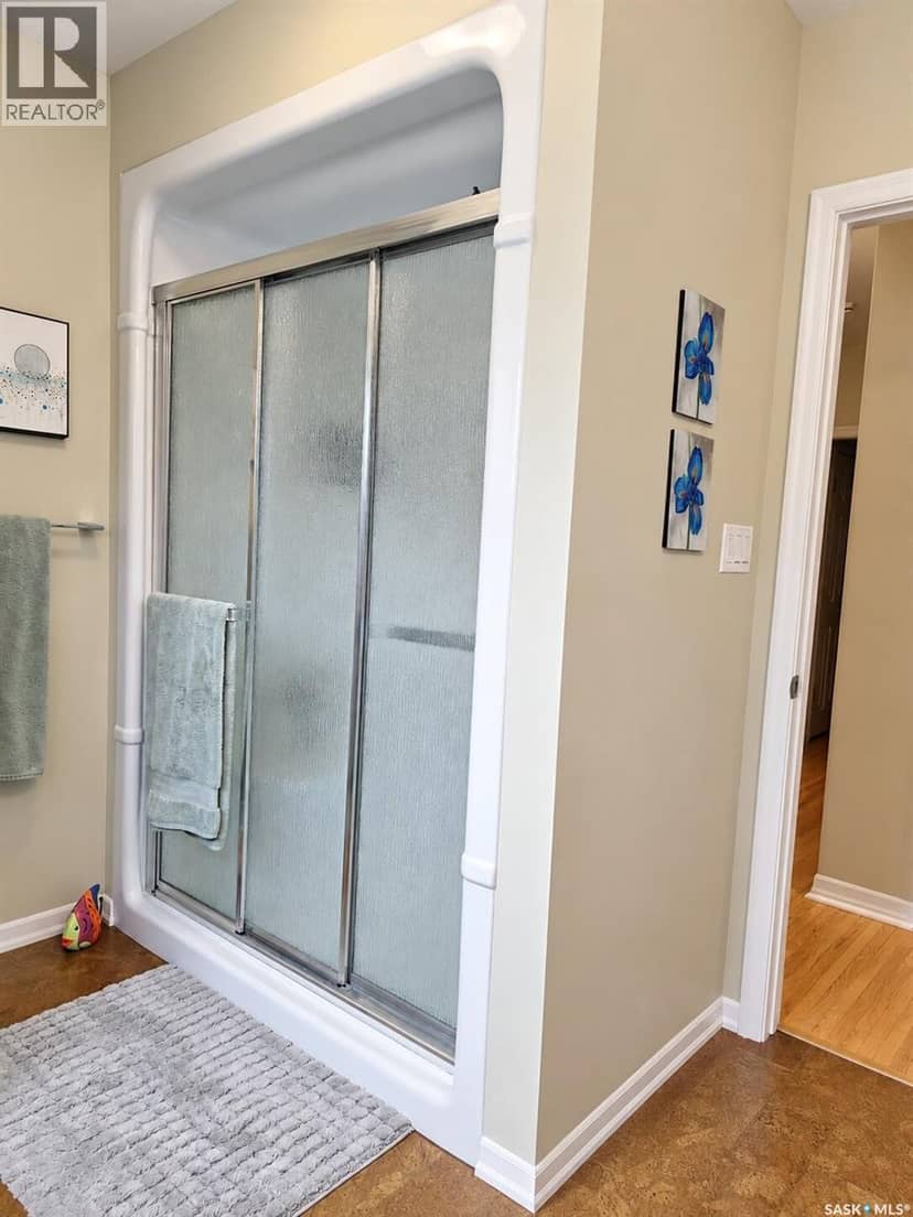 137 Simpson STREET — photo 32 of 40