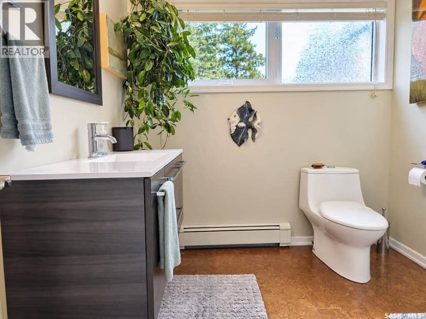 137 Simpson STREET — photo 33 of 40