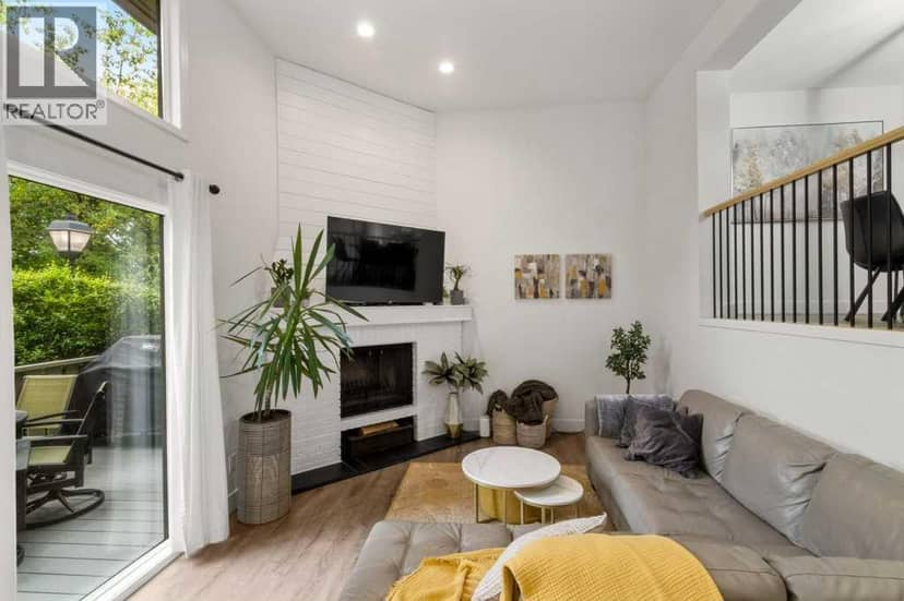 3909 Point Mckay Road NW — photo 17 of 40