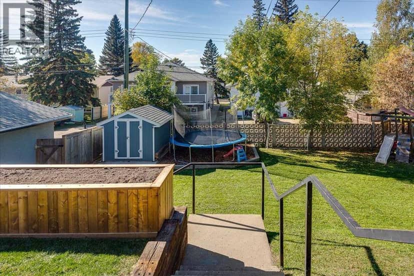 3906 44 Street — photo 37 of 40
