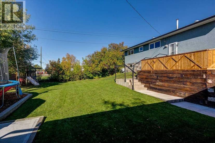 3906 44 Street — photo 35 of 40