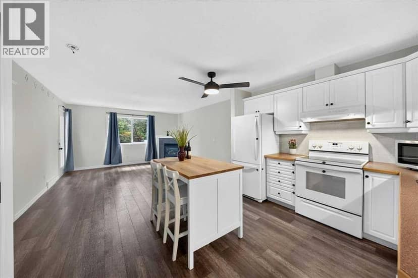 202, 6148 Bowness Road NW, Calgary, photo 2