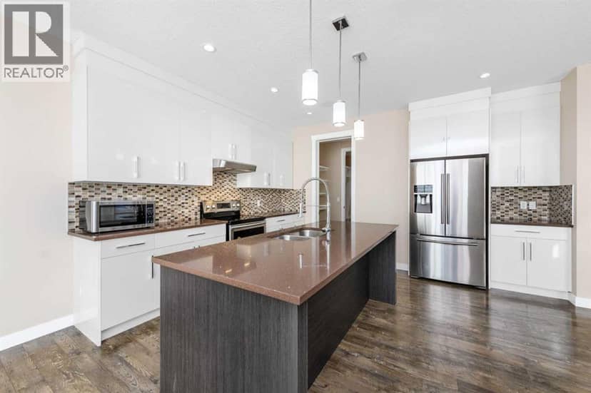 244 Baysprings Gardens SW, Airdrie, photo 4