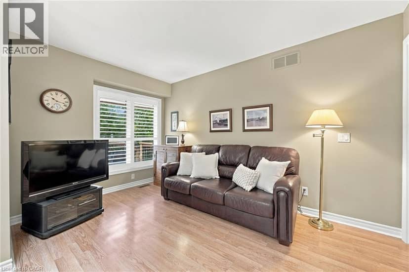 3241 MONTROSE Road Unit# 22 — photo 19 of 36