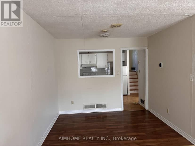 302 Cliffwood Road, Toronto, photo 5