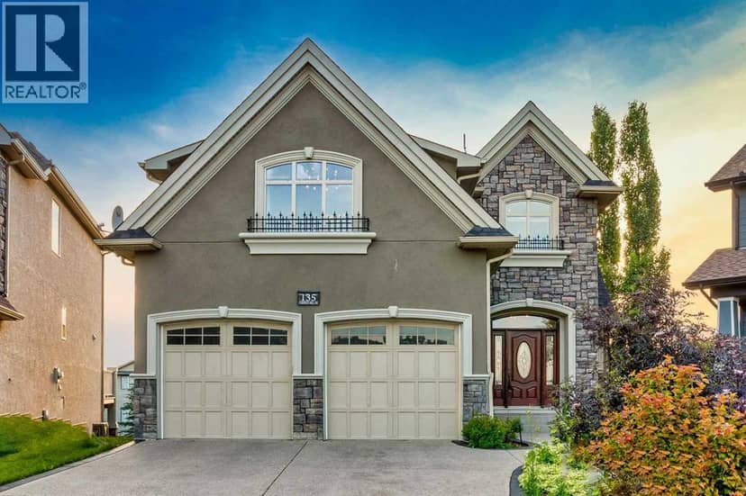 135 Coopers Hill SW, Airdrie, photo 2