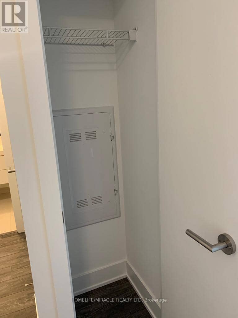 2807 - 403 Church Street, Toronto, photo 6