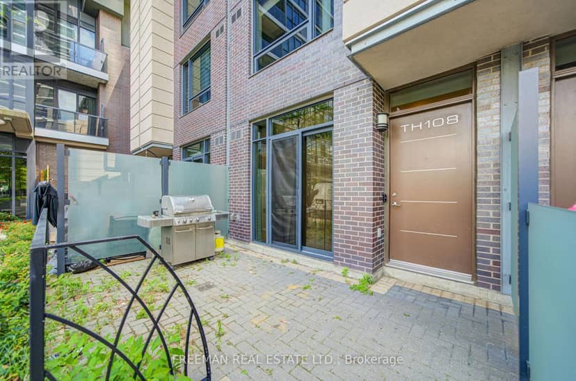TH108 - 5 Valhalla Inn Road, Toronto, photo 7