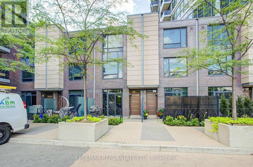 TH108 - 5 Valhalla Inn Road, Toronto, photo 8