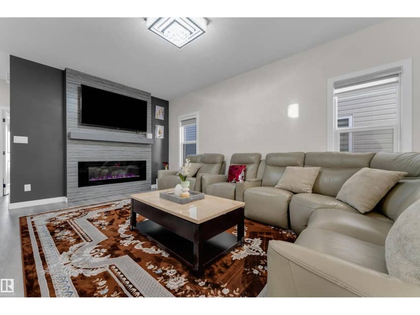 6019 180 AV NW — photo 12 of 40