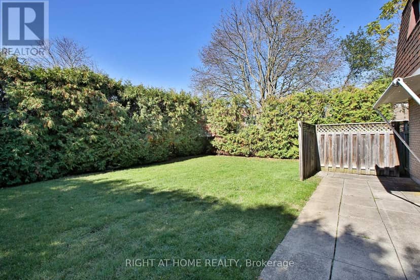 12 Rogers Road — photo 31 of 37