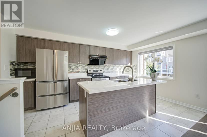 24 Goldeye Street — photo 10 of 38
