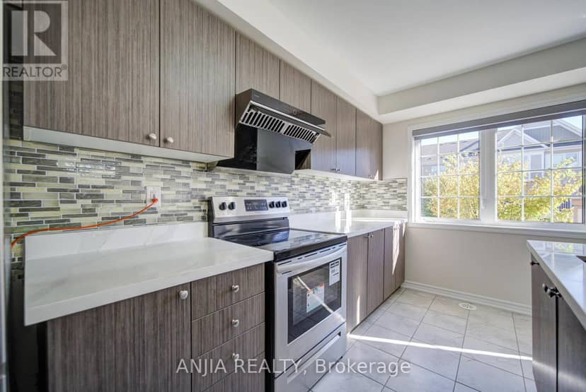 24 Goldeye Street — photo 11 of 38