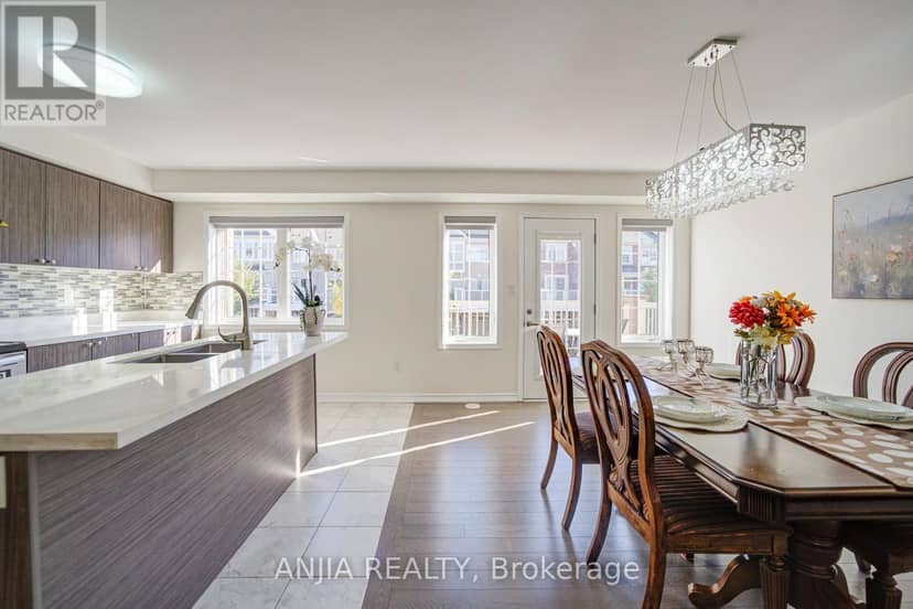 24 Goldeye Street, Whitby, photo 4