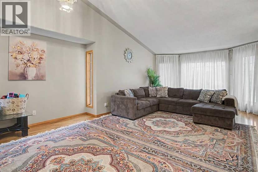 7212 California Boulevard NE, Calgary, photo 7
