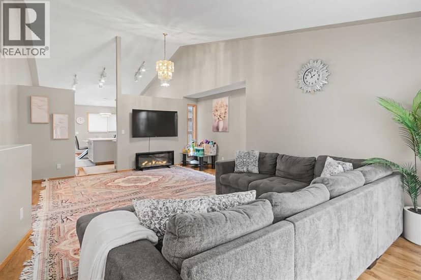 7212 California Boulevard NE, Calgary, photo 5