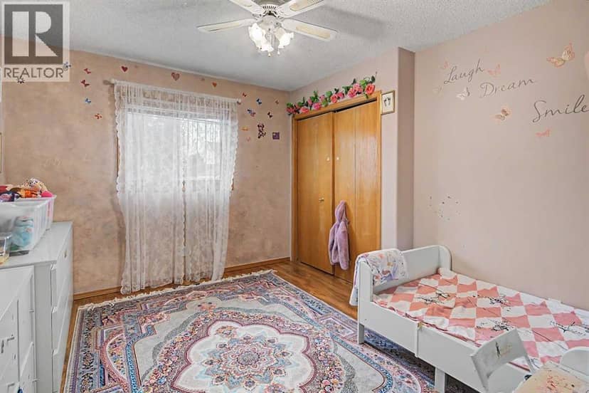 7212 California Boulevard NE — photo 18 of 40