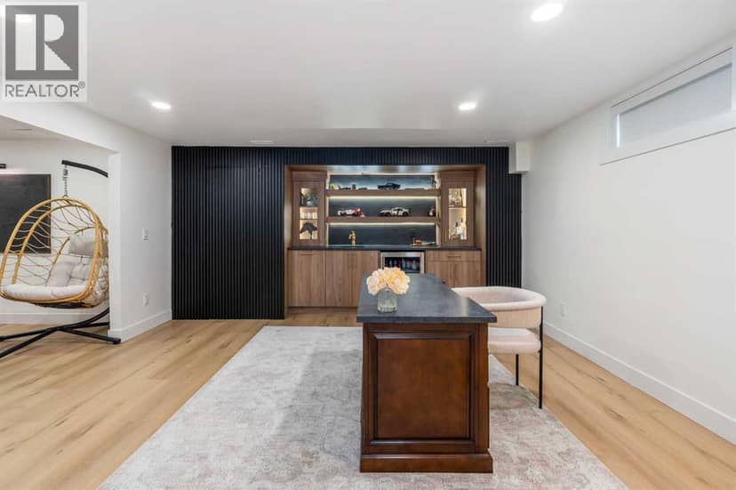 824 Canna Crescent SW — photo 27 of 33