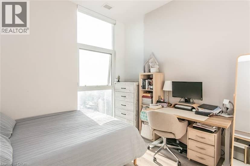 60 CHARLES Street W Unit# 2903 — photo 11 of 40