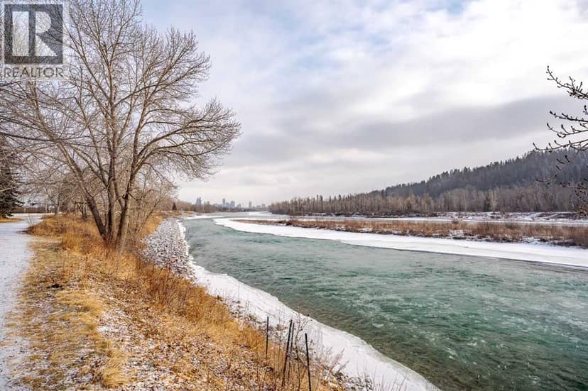 7, 3402 Parkdale Boulevard NW, Calgary, photo 2