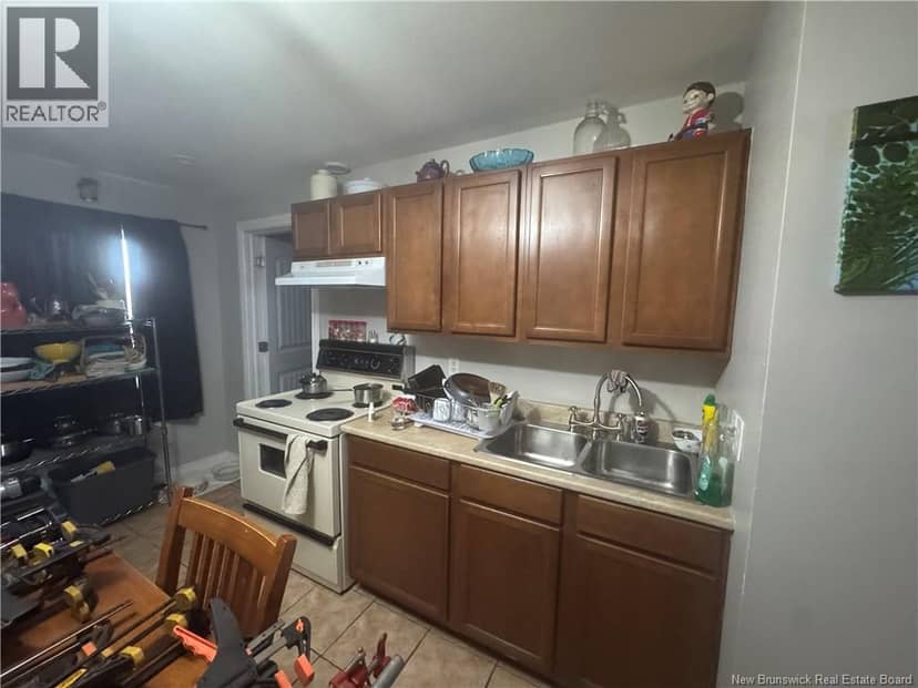 234 Guilford Street — photo 11 of 17