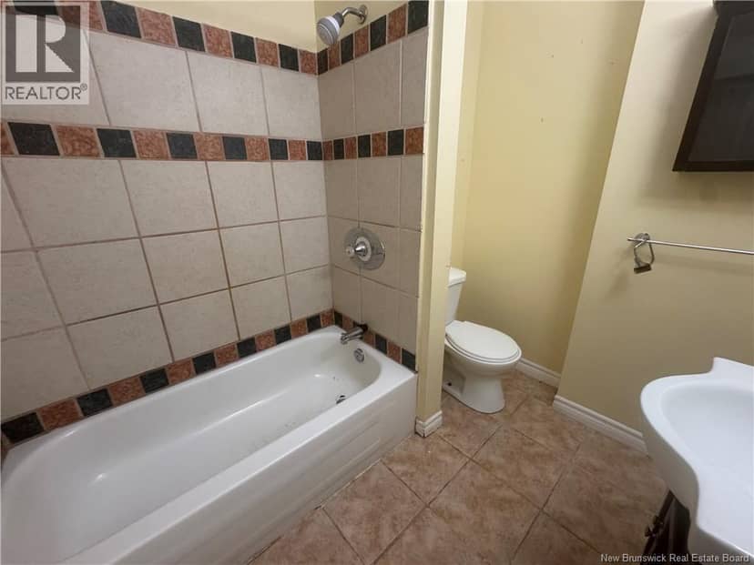 234 Guilford Street — photo 15 of 17