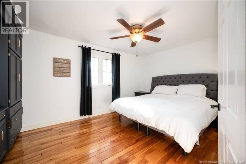 90 Saint-Paul Street — photo 14 of 33