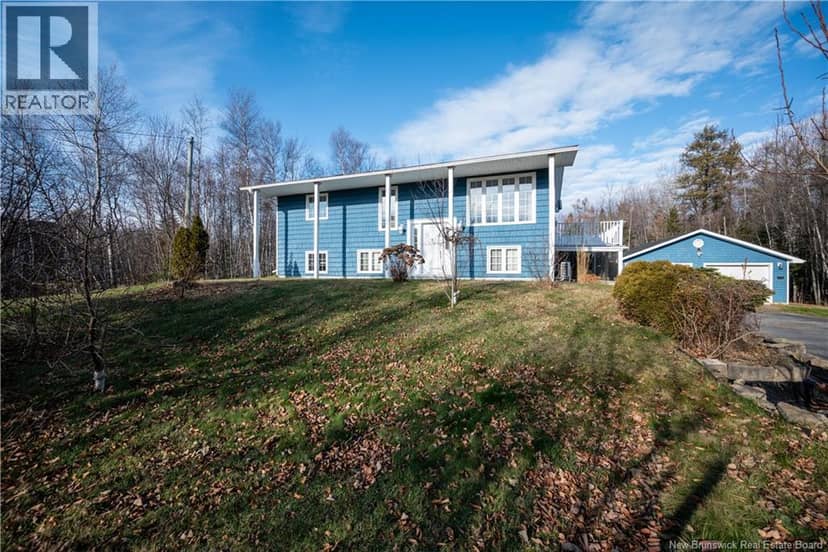 90 Saint-Paul Street, Rogersville, photo 2