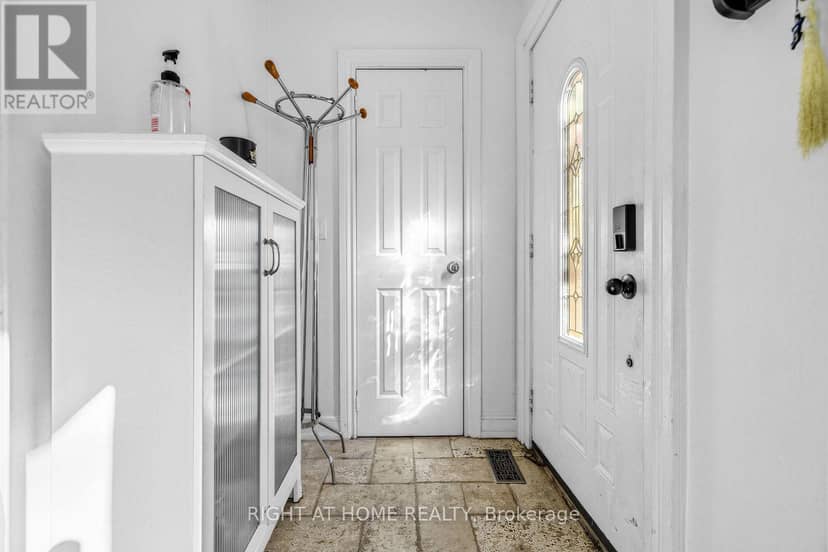 44 Connaught Avenue, Toronto, photo 8