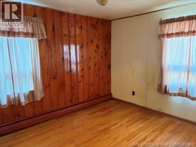 1285 St Peter Avenue — photo 19 of 27