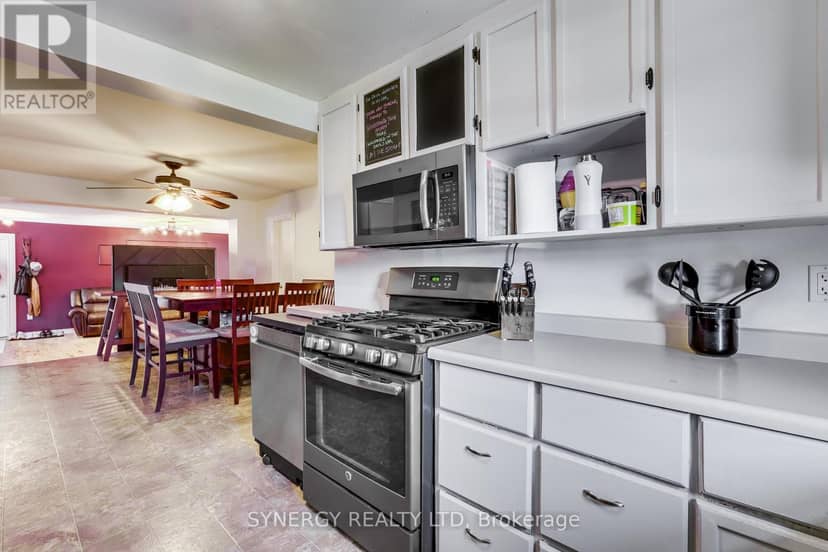 43 Canaan Street — photo 14 of 37