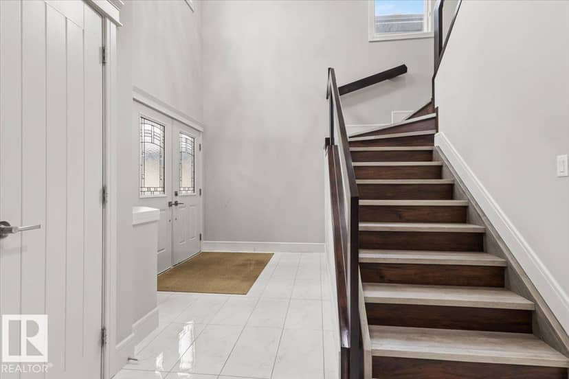 3623 8 ST NW — photo 9 of 40
