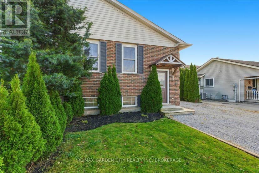 4 Fox Trail Drive, St. Catharines, photo 2