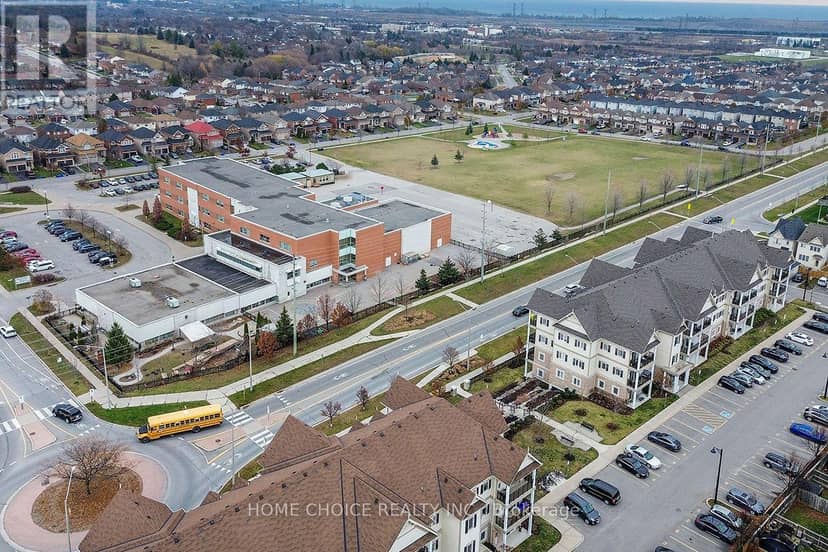 105 - 1 Sidney Lane, Clarington, photo 4