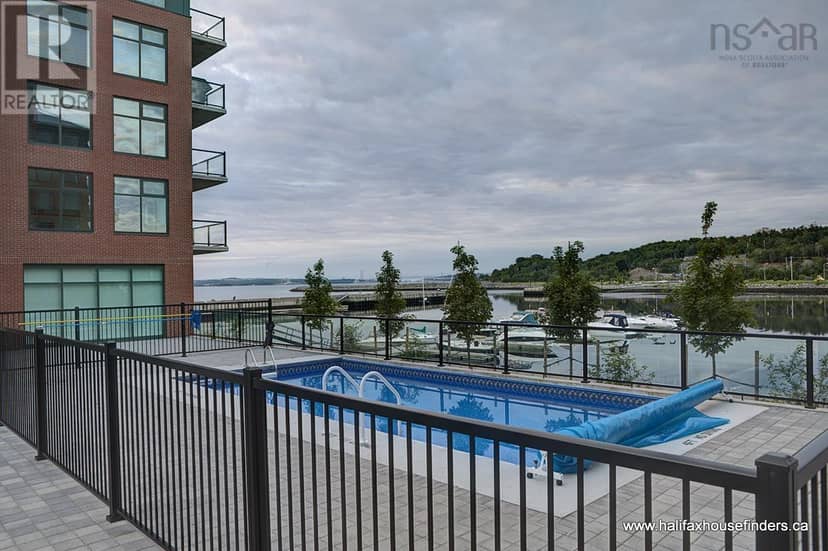 304 220 Waterfront Drive — photo 37 of 40