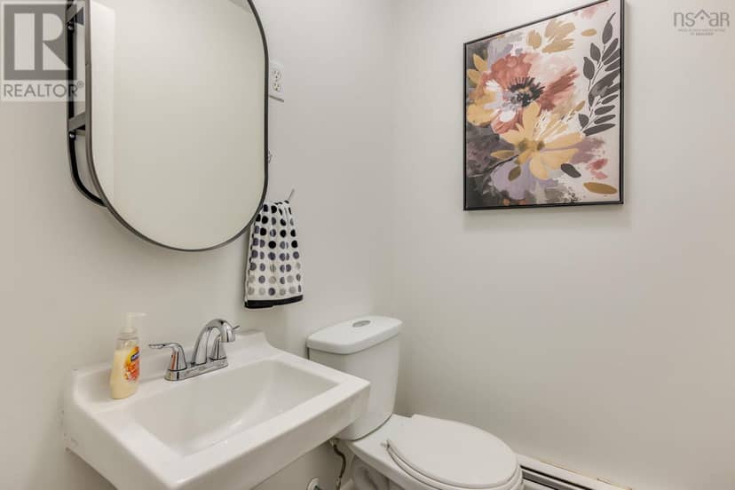 25 Circassion Drive — photo 19 of 34